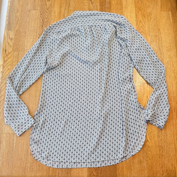 Ann Taylor LOFT Blue Geometric Pattern Top Size Small - Picture 2 of 9